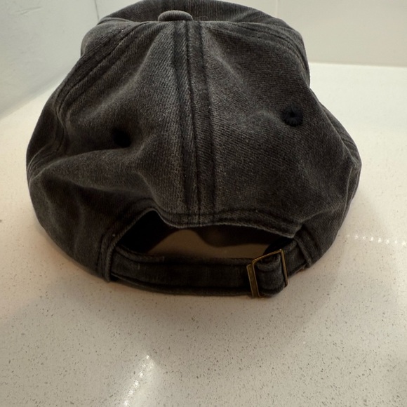 Gray YellowStone Cap Train Station - Picture 2 of 2